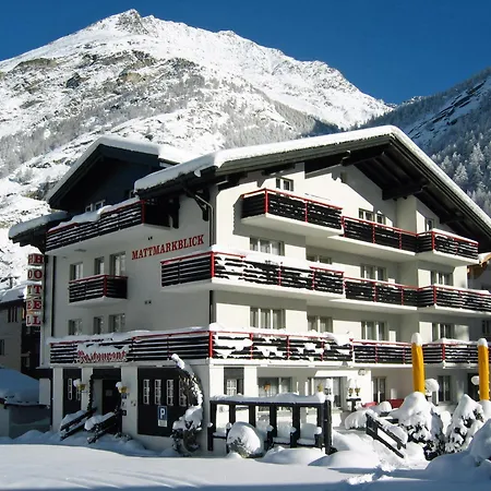 ホテル Restaurant Mattmarkblick