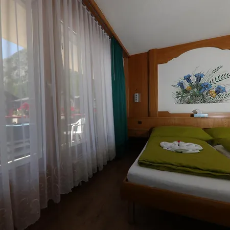 Restaurant Mattmarkblick 3* סאס-אלמאגל