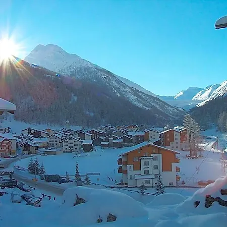 Hotel Restaurant Mattmarkblick 3*