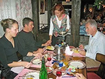 Restaurant Mattmarkblick ホテル